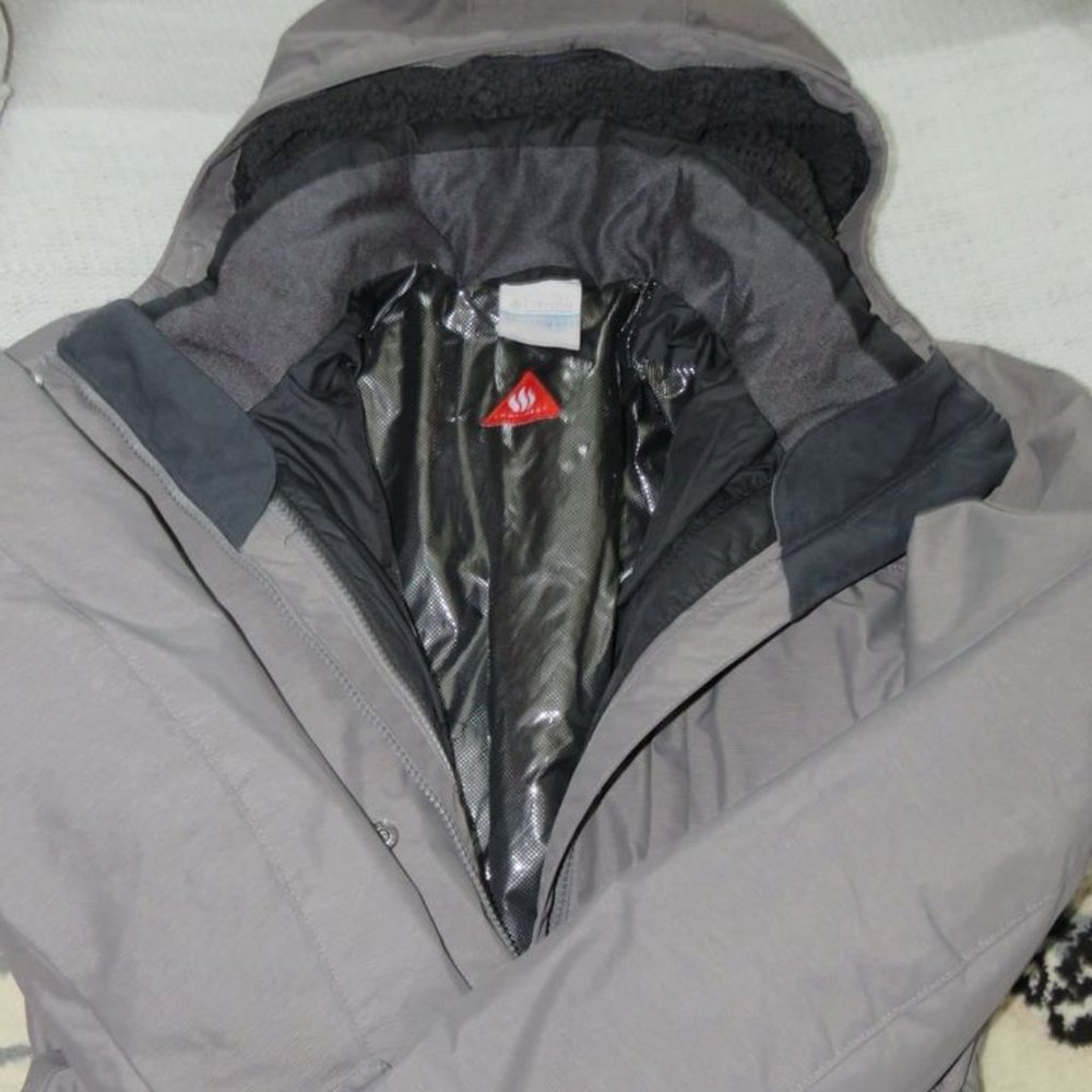 Large Women's Columbia 3 in 1 Omni-heat Parka / Jacket